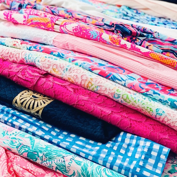 Lilly Pulitzer Closet Cleanout - Picture 2 of 3